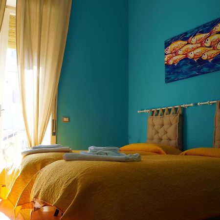 B&B Occhi Di Mare กาสเตลลัมมาเร ดิ สตาเบีย ภายนอก รูปภาพ