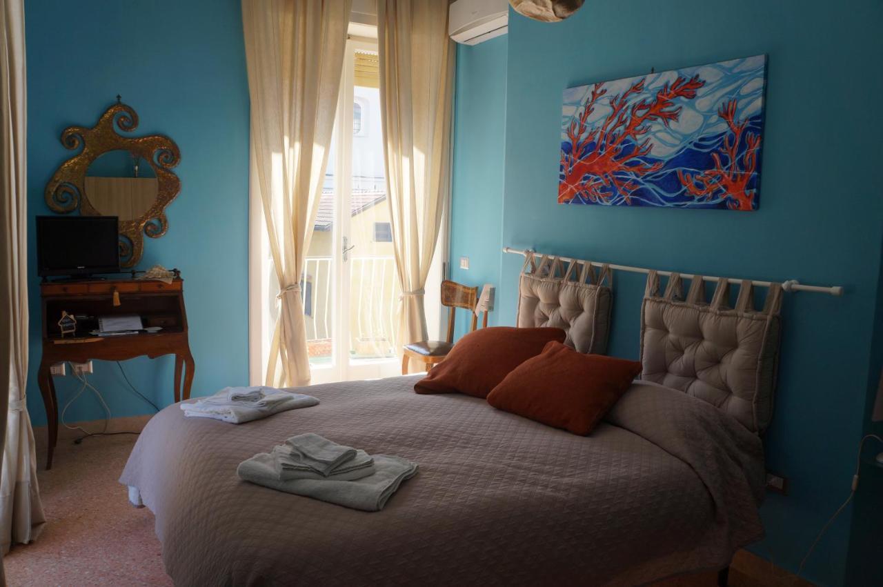 B&B Occhi Di Mare กาสเตลลัมมาเร ดิ สตาเบีย ภายนอก รูปภาพ